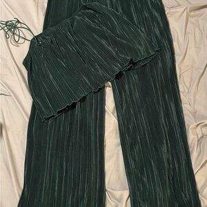 Elegant Green Pleated Jumpsuit